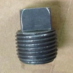 King Kutter 1/2inch Vented Pipe Plug 40 and 60HP Gearboxes 131035 - Parts & Repair -Farm And Ranch store 5febf562ad06274ff570d09fb3743a83b82e971d 131035