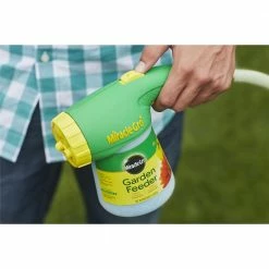 Miracle-Gro Garden Feeder, 1 lb. - 1004102 - Fertilizers -Farm And Ranch store db1e666c52f5be1f1fe8cc18d7220efbf5ace367 80360087 6